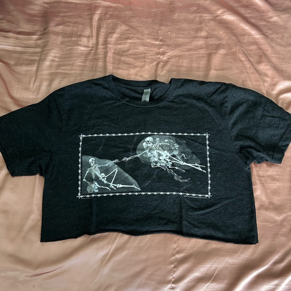 Skeleton Crop tee